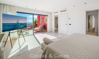 Penthouse haut de gamme entièrement rénové avec vue spectaculaire sur la mer à vendre à Marbella - Benahavís 800059 