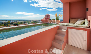Penthouse haut de gamme entièrement rénové avec vue spectaculaire sur la mer à vendre à Marbella - Benahavís 800064 