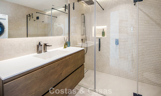 Penthouse haut de gamme entièrement rénové avec vue spectaculaire sur la mer à vendre à Marbella - Benahavís 800071 