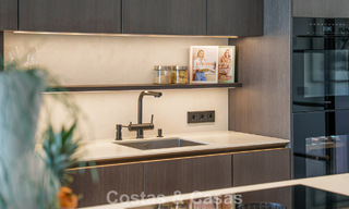 Penthouse haut de gamme entièrement rénové avec vue spectaculaire sur la mer à vendre à Marbella - Benahavís 800075 