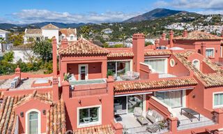 Penthouse haut de gamme entièrement rénové avec vue spectaculaire sur la mer à vendre à Marbella - Benahavís 800083 