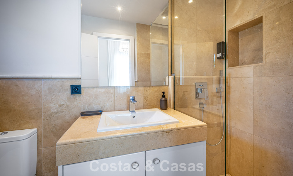 Villa de luxe avec espace de divertissement à vendre à Nueva Andalucía, Marbella 799987