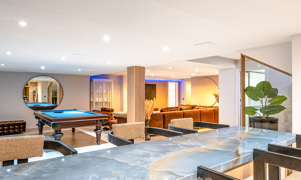 Villa de luxe avec espace de divertissement à vendre à Nueva Andalucía, Marbella 799997