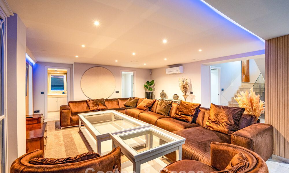 Villa de luxe avec espace de divertissement à vendre à Nueva Andalucía, Marbella 800001