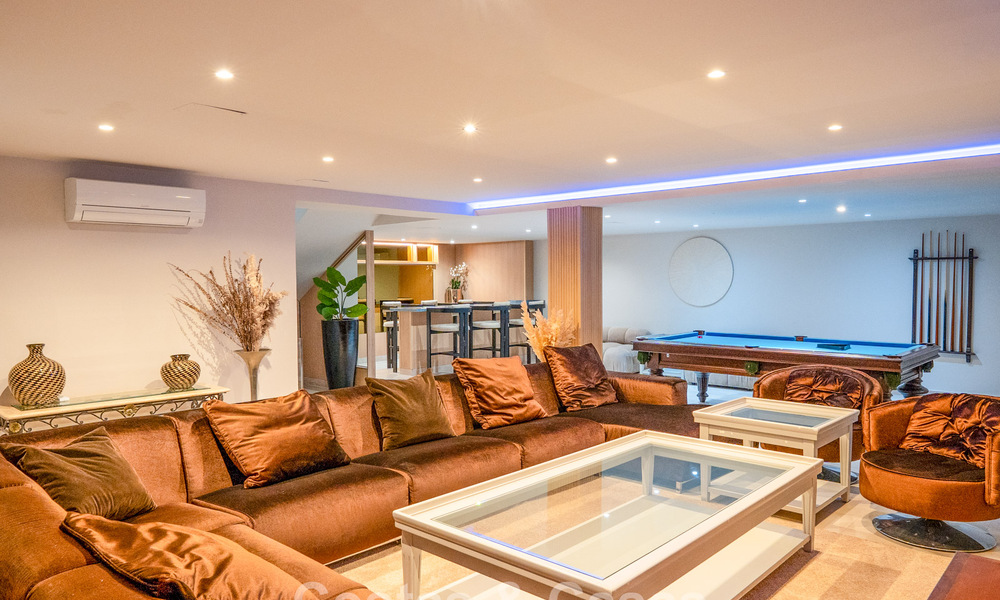 Villa de luxe avec espace de divertissement à vendre à Nueva Andalucía, Marbella 800010