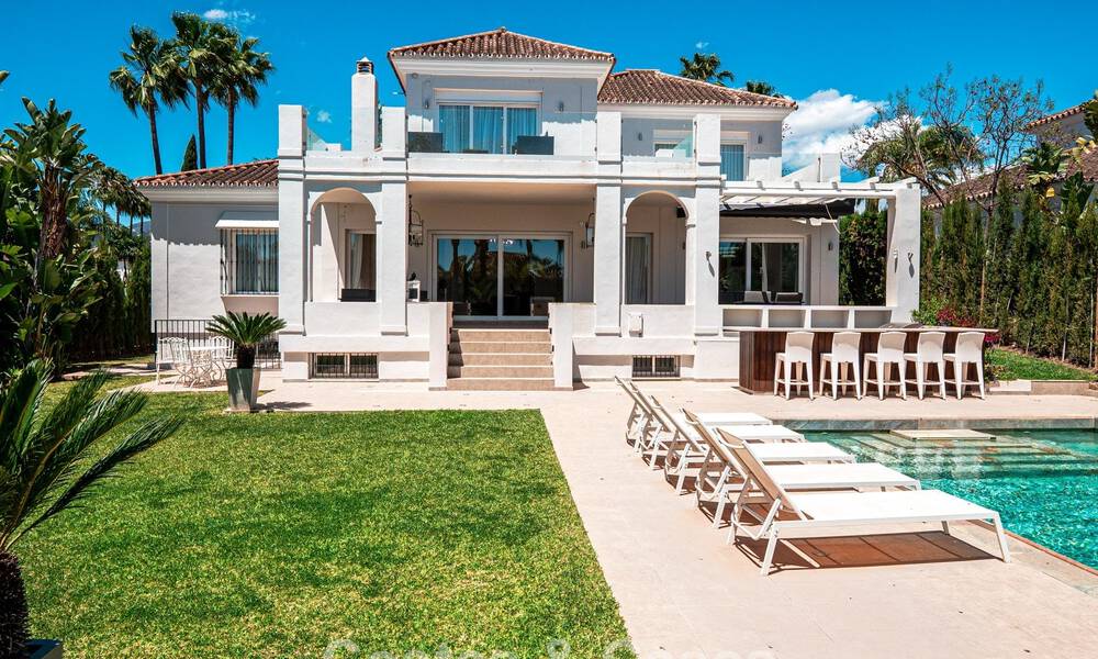 Villa de luxe avec espace de divertissement à vendre à Nueva Andalucía, Marbella 800014