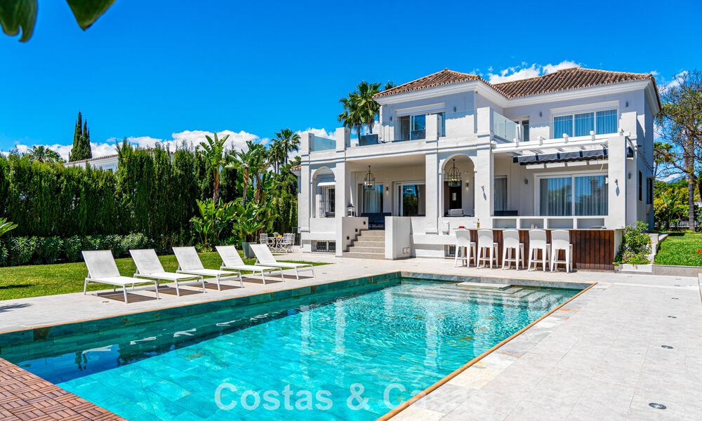 Villa de luxe avec espace de divertissement à vendre à Nueva Andalucía, Marbella 800025