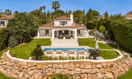 Magnifique villa andalouse contemporaine rénovée avec vue panoramique sur la mer à vendre à Sotogrande, Costa del Sol 799841