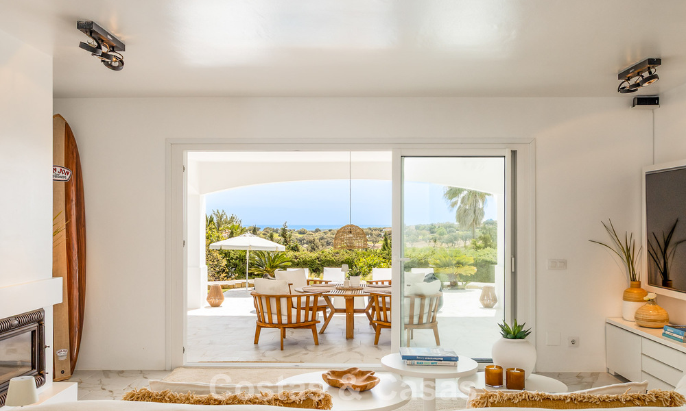Magnifique villa andalouse contemporaine rénovée avec vue panoramique sur la mer à vendre à Sotogrande, Costa del Sol 799863