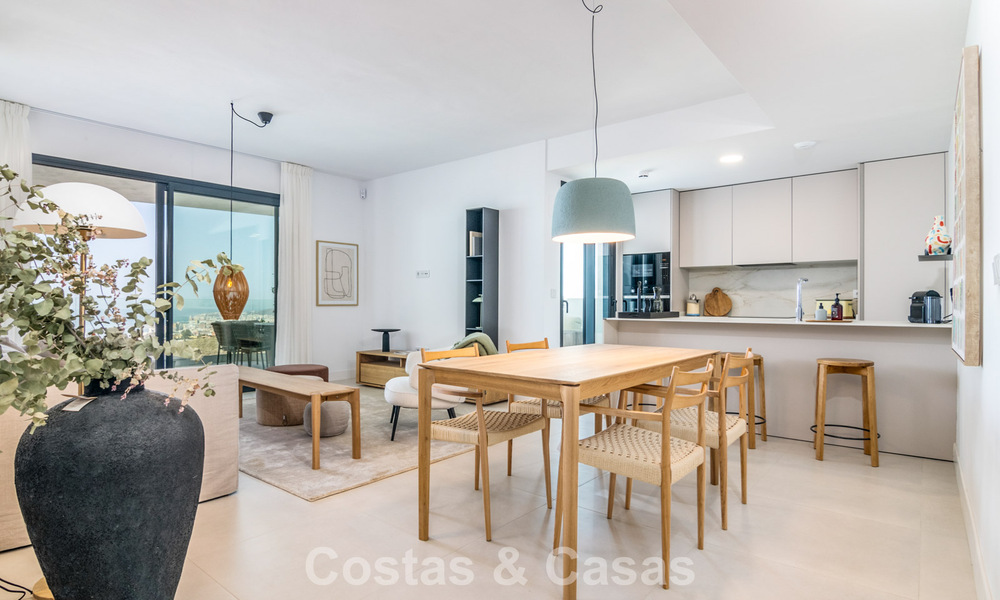 Résidences de luxe modernes prêtes à emménager à vendre dans un complexe de style resort à Fuengirola, Costa del Sol 799928