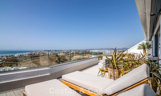Résidences de luxe modernes prêtes à emménager à vendre dans un complexe de style resort à Fuengirola, Costa del Sol 799940 
