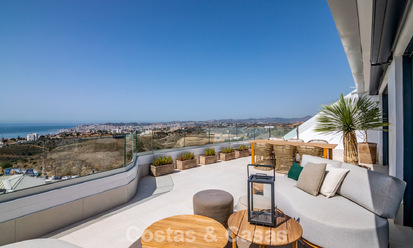 Résidences de luxe modernes prêtes à emménager à vendre dans un complexe de style resort à Fuengirola, Costa del Sol 799941