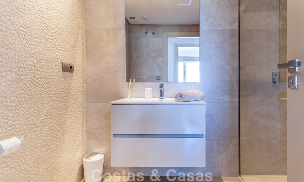 Appartement très lumineux avec grande terrasse type lounge à vendre à La Cala Golf, Mijas, Costa del Sol 799948