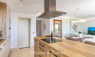Appartement très lumineux avec grande terrasse type lounge à vendre à La Cala Golf, Mijas, Costa del Sol 799955 