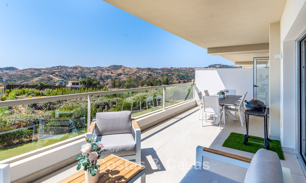 Appartement très lumineux avec grande terrasse type lounge à vendre à La Cala Golf, Mijas, Costa del Sol 799962