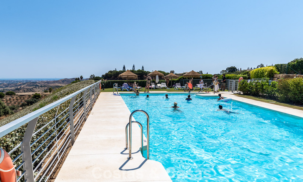 Appartement très lumineux avec grande terrasse type lounge à vendre à La Cala Golf, Mijas, Costa del Sol 799969