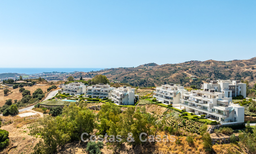 Appartement très lumineux avec grande terrasse type lounge à vendre à La Cala Golf, Mijas, Costa del Sol 799971