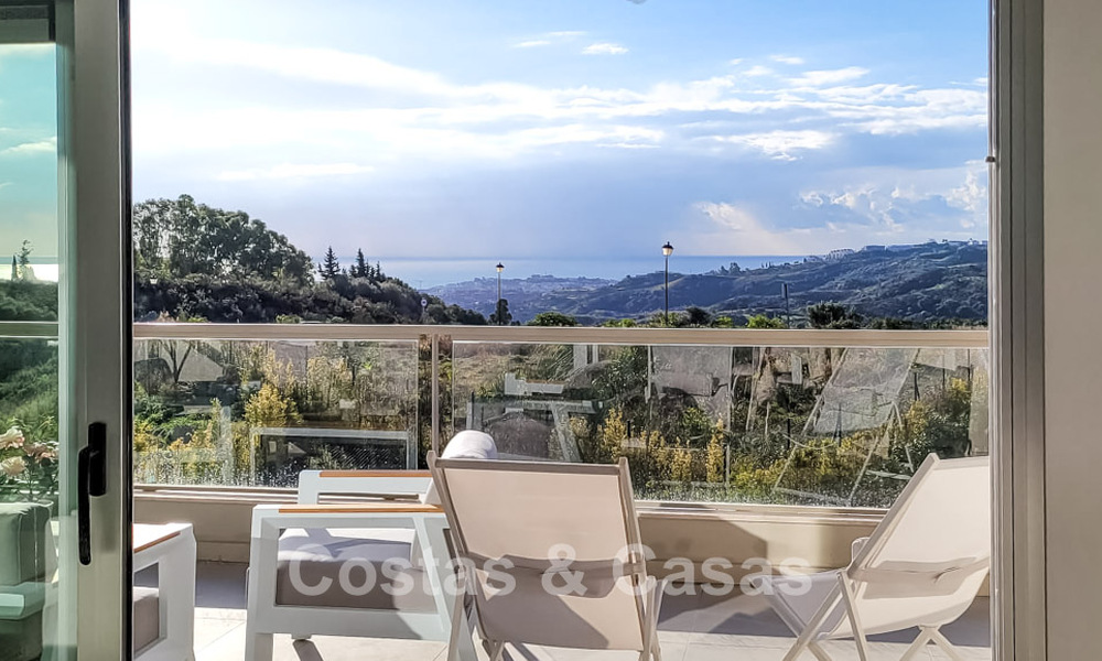 Appartement très lumineux avec grande terrasse type lounge à vendre à La Cala Golf, Mijas, Costa del Sol 799974