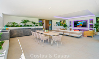 Villa contemporaine de design avec vue panoramique à vendre dans la Vallée du Golf de Nueva Andalucía, Marbella 800124 