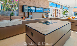 Villa contemporaine de design avec vue panoramique à vendre dans la Vallée du Golf de Nueva Andalucía, Marbella 800137 