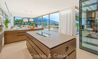 Villa contemporaine de design avec vue panoramique à vendre dans la Vallée du Golf de Nueva Andalucía, Marbella 800138 