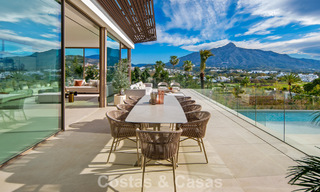 Villa contemporaine de design avec vue panoramique à vendre dans la Vallée du Golf de Nueva Andalucía, Marbella 800146 