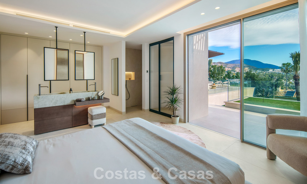 Villa contemporaine de design avec vue panoramique à vendre dans la Vallée du Golf de Nueva Andalucía, Marbella 800156