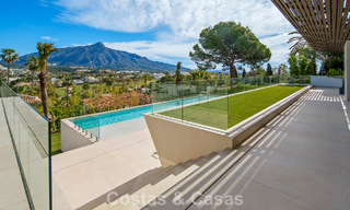 Villa contemporaine de design avec vue panoramique à vendre dans la Vallée du Golf de Nueva Andalucía, Marbella 800172 