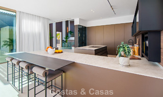 Villa contemporaine de design avec vue panoramique à vendre dans la Vallée du Golf de Nueva Andalucía, Marbella 800174 