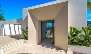 Villa contemporaine de design avec vue panoramique à vendre dans la Vallée du Golf de Nueva Andalucía, Marbella 800179 