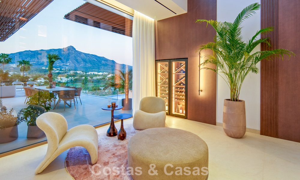 Villa contemporaine de design avec vue panoramique à vendre dans la Vallée du Golf de Nueva Andalucía, Marbella 800185