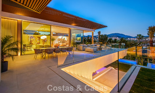 Villa contemporaine de design avec vue panoramique à vendre dans la Vallée du Golf de Nueva Andalucía, Marbella 800191 