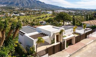 Villa contemporaine de design avec vue panoramique à vendre dans la Vallée du Golf de Nueva Andalucía, Marbella 800197 