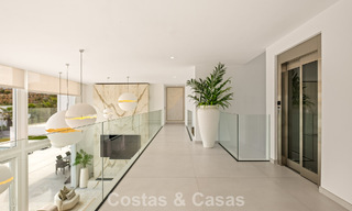 Élégante villa de luxe au style moderne avec vues panoramique à vendre dans les Collines a l'est de Marbella 800276 