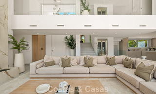 Élégante villa de luxe au style moderne avec vues panoramique à vendre dans les Collines a l'est de Marbella 800283 