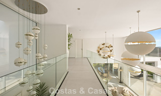 Élégante villa de luxe au style moderne avec vues panoramique à vendre dans les Collines a l'est de Marbella 800306 
