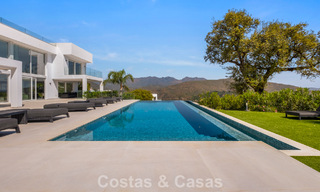 Élégante villa de luxe au style moderne avec vues panoramique à vendre dans les Collines a l'est de Marbella 800310 