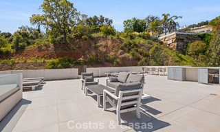 Élégante villa de luxe au style moderne avec vues panoramique à vendre dans les Collines a l'est de Marbella 800321 