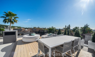 Villa de luxe sophistiquée à vendre avec vue panoramique dans la prestigieuse vallée du golf de Nueva Andalucía, Marbella 800336 