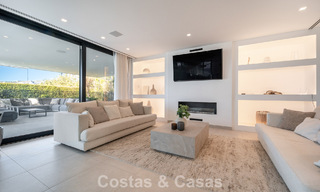 Villa de luxe sophistiquée à vendre avec vue panoramique dans la prestigieuse vallée du golf de Nueva Andalucía, Marbella 800342 