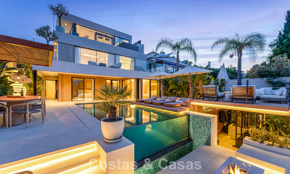 Villa moderne de luxe rénovée avec vue imprenable à vendre à Nueva Andalucía, Marbella 800343