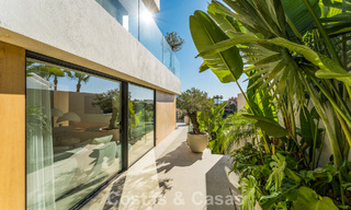 Villa moderne de luxe rénovée avec vue imprenable à vendre à Nueva Andalucía, Marbella 800358 