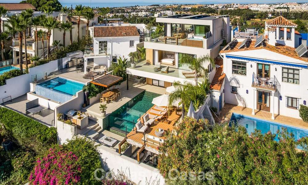 Villa moderne de luxe rénovée avec vue imprenable à vendre à Nueva Andalucía, Marbella 800362