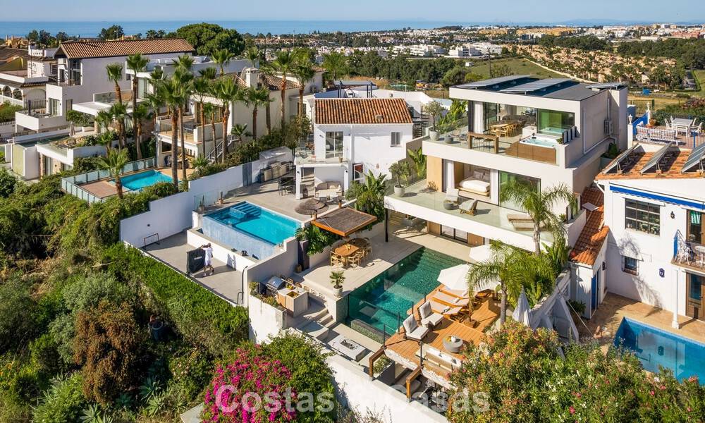 Villa moderne de luxe rénovée avec vue imprenable à vendre à Nueva Andalucía, Marbella 800369