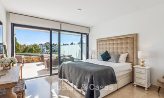 Luxueuse maison mitoyenne à vendre près de Puente Romano, Golden Mile de Marbella 800385 