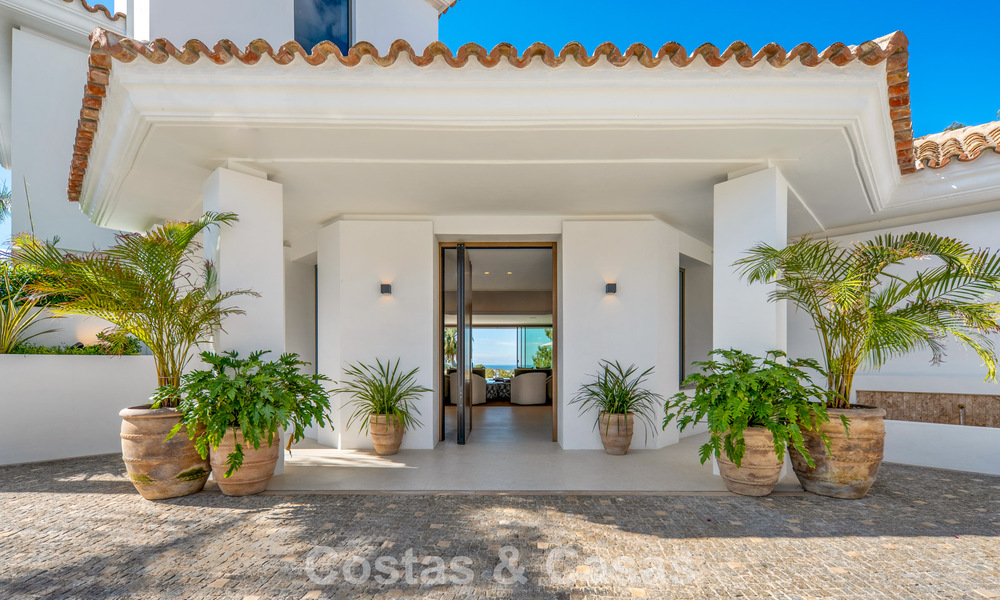 Villa de luxe méditerranéenne moderne à vendre dans une résidence sécurisée à Marbella - Benahavís 800406