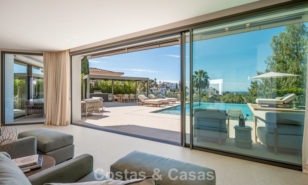 Villa de luxe méditerranéenne moderne à vendre dans une résidence sécurisée à Marbella - Benahavís 800408