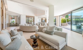 Villa de luxe méditerranéenne moderne à vendre dans une résidence sécurisée à Marbella - Benahavís 800412 