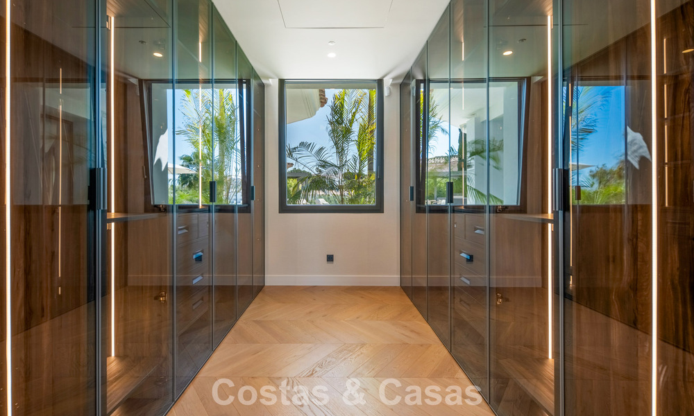 Villa de luxe méditerranéenne moderne à vendre dans une résidence sécurisée à Marbella - Benahavís 800434
