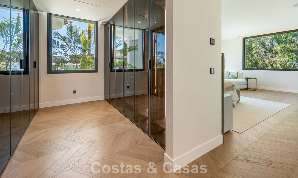 Villa de luxe méditerranéenne moderne à vendre dans une résidence sécurisée à Marbella - Benahavís 800441
